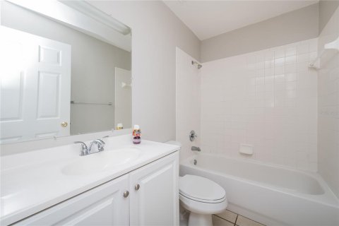 House in Lakeland, Florida 3 bedrooms, 150.5 sq.m. № 1905116 - photo 14