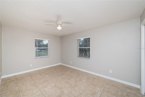 House in Lakeland, Florida 3 bedrooms, 150.5 sq.m. № 1905116 - photo 7