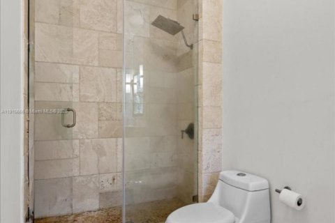 Touwnhouse à vendre à Miami, Floride: 3 chambres, 167.22 m2 № 1971675 - photo 30