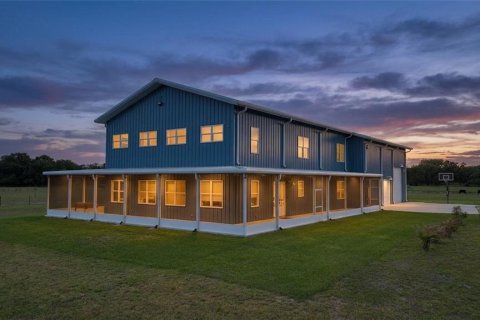 Купить виллу или дом в Аркадия, Флорида 13 комнат, 378.67м2, № 2094391 - фото 3