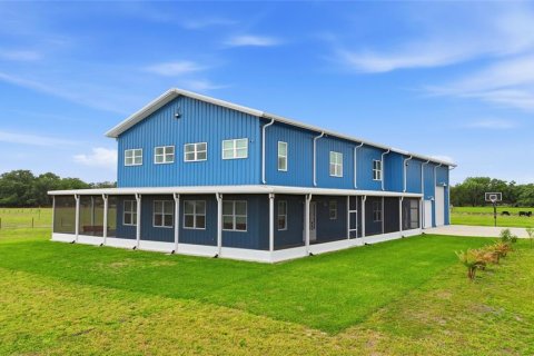 Дом в Аркадия, Флорида 13 комнат, 378.67м2 № 2094391