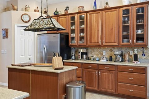 Villa ou maison à vendre à Weeki Wachee, Floride: 4 chambres, 333.61 m2 № 2097088 - photo 27