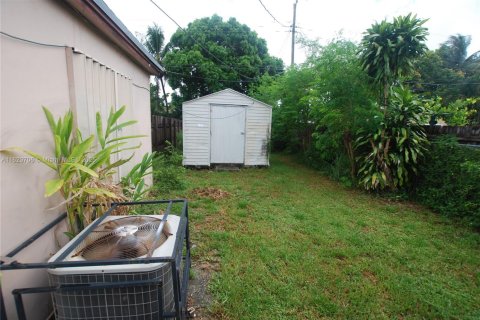 Casa en venta en North Miami Beach, Florida, 4 dormitorios, 118.54 m2 № 1309352 - foto 6