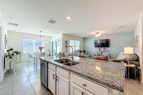 Villa ou maison à vendre à Zellwood, Floride: 3 chambres, 155.98 m2 № 2098172 - photo 26