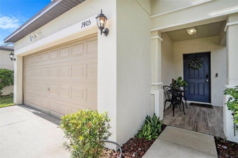House in Tampa, Florida 4 bedrooms, 167.69 sq.m. № 1786783 - photo 4