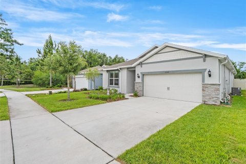House in DeLand, Florida 4 bedrooms, 171.87 sq.m. № 2228042 - photo 30