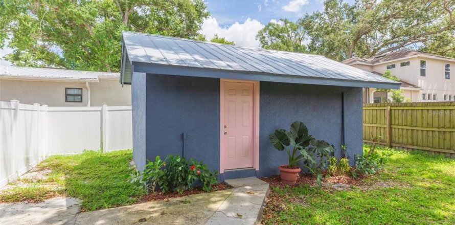 Estudio en Tampa, Florida № 1905754