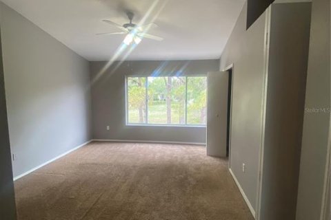 Townhouse in Brandon, Florida 2 bedrooms, 103.12 sq.m. № 1816129 - photo 5