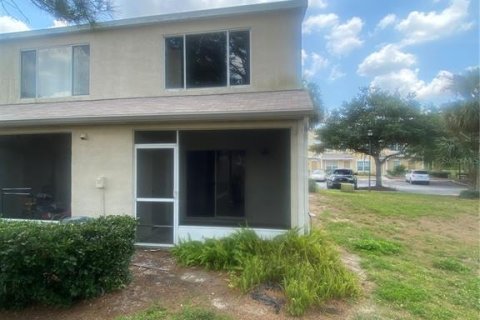 Townhouse in Brandon, Florida 2 bedrooms, 103.12 sq.m. № 1816129 - photo 9