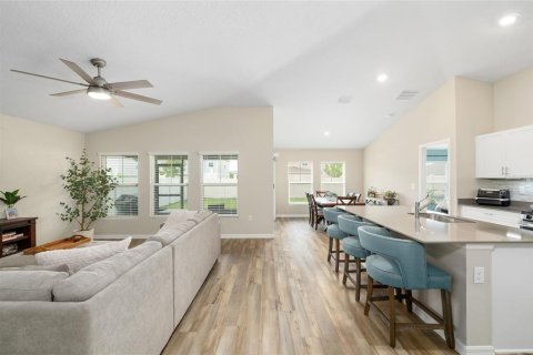 Casa en venta en Fish Hawk, Florida, 4 dormitorios, 171.87 m2 № 1918543 - foto 6