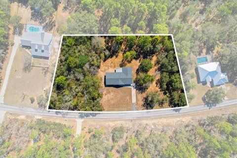 Casa en venta en Lecanto, Florida, 3 dormitorios, 180.6 m2 № 2096978 - foto 2