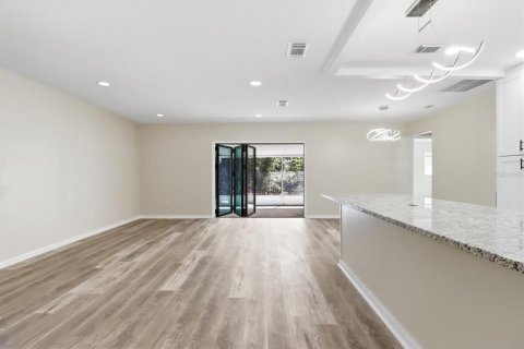 Casa en venta en Lecanto, Florida, 3 dormitorios, 180.6 m2 № 2096978 - foto 4