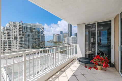 Condominio en alquiler en Miami, Florida, 2 dormitorios, 116.78 m2 № 1869923 - foto 24