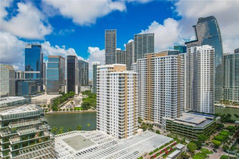 Condominio en alquiler en Miami, Florida, 2 dormitorios, 116.78 m2 № 1869923 - foto 28