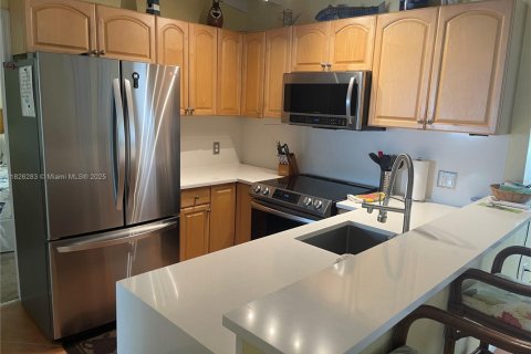 House in Tavernier, Florida 2 bedrooms, 82.78 sq.m. № 1797552 - photo 15