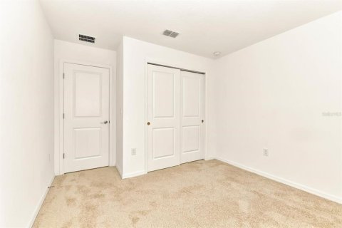 Villa ou maison à vendre à Davenport, Floride: 5 chambres, 222.59 m2 № 1673529 - photo 18