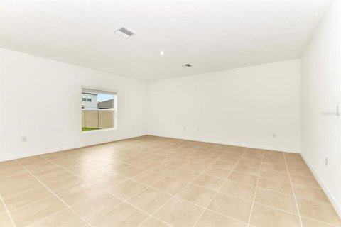 Villa ou maison à vendre à Davenport, Floride: 5 chambres, 222.59 m2 № 1673529 - photo 7