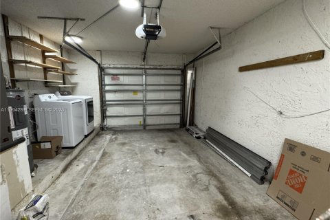 Casa en venta en Miami, Florida, 2 dormitorios, 132.39 m2 № 2058613 - foto 30