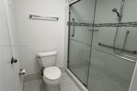 Casa en venta en Miami, Florida, 2 dormitorios, 132.39 m2 № 2058613 - foto 25