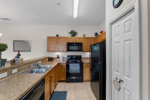 Condominio en venta en Kissimmee, Florida, 2 dormitorios, 94.3 m2 № 1716532 - foto 9