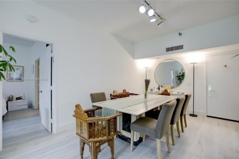 Condo in Aventura, Florida, 2 bedrooms  № 1960201 - photo 6