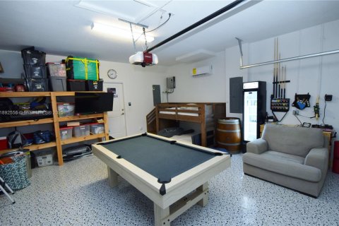 Villa ou maison à vendre à Miami, Floride: 4 chambres, 205.59 m2 № 1949969 - photo 28