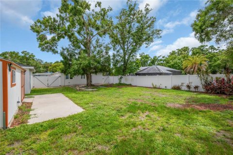 Villa ou maison à louer à Tampa, Floride: 3 chambres, 134.71 m2 № 2413999 - photo 17