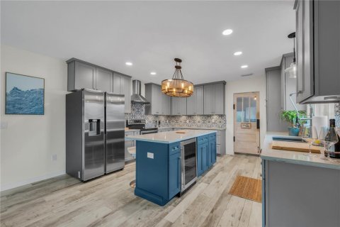 Villa ou maison à louer à Tampa, Floride: 3 chambres, 134.71 m2 № 2413999 - photo 8
