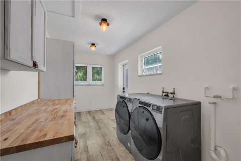 Villa ou maison à louer à Tampa, Floride: 3 chambres, 134.71 m2 № 2413999 - photo 15