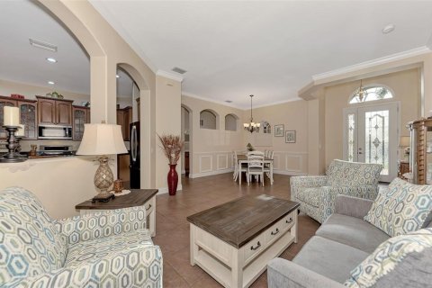 House in North Port, Florida 4 bedrooms, 251.86 sq.m. № 1122918 - photo 16