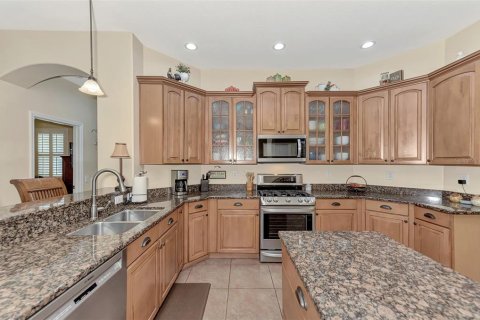 House in North Port, Florida 4 bedrooms, 251.86 sq.m. № 1122918 - photo 30