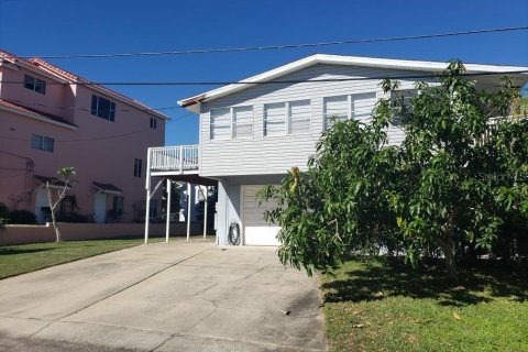Villa ou maison à vendre à New Smyrna Beach, Floride: 3 chambres, 157.56 m2 № 1532958 - photo 2