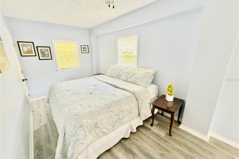 Villa ou maison à vendre à New Smyrna Beach, Floride: 3 chambres, 157.56 m2 № 1532958 - photo 23