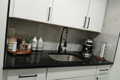 Condominio en venta en Tampa, Florida, 1 dormitorio, 31.22 m2 № 2206682 - foto 7