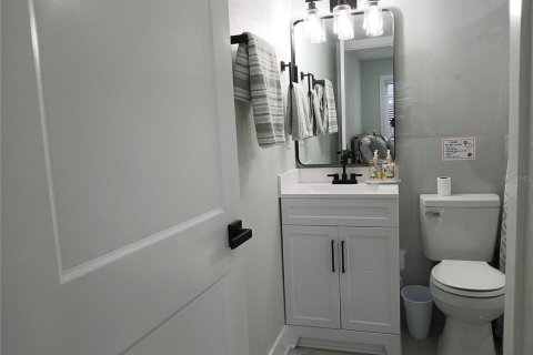 Condominio en venta en Tampa, Florida, 1 dormitorio, 31.22 m2 № 2206682 - foto 4