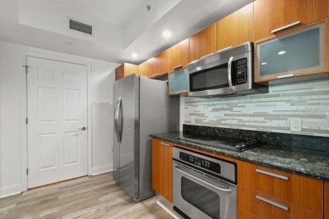 Condominio en alquiler en Holly Hill, Florida, 2 dormitorios, 142.79 m2 № 2284035 - foto 10