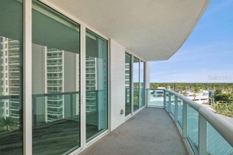 Condominio en alquiler en Holly Hill, Florida, 2 dormitorios, 142.79 m2 № 2284035 - foto 2