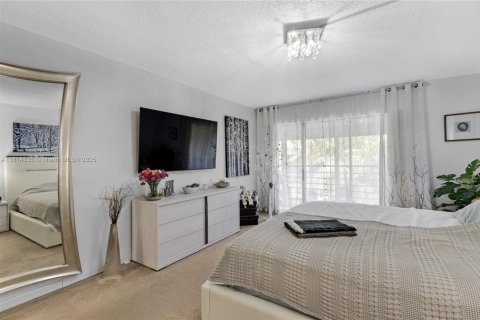 Condo in Boca Raton, Florida, 2 bedrooms  № 1809140 - photo 14