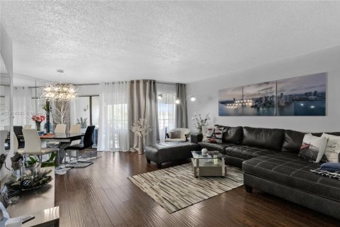 Condo in Boca Raton, Florida, 2 bedrooms  № 1809140 - photo 2