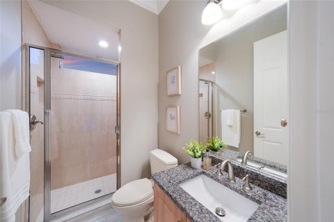 House in Lakewood Ranch, Florida 4 bedrooms, 370.03 sq.m. № 2210521 - photo 29