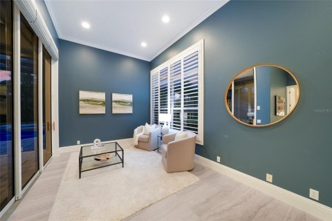 House in Lakewood Ranch, Florida 4 bedrooms, 370.03 sq.m. № 2210521 - photo 25
