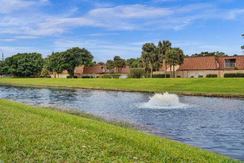 Condominio en venta en West Palm Beach, Florida, 2 dormitorios, 98.85 m2 № 2078565 - foto 25