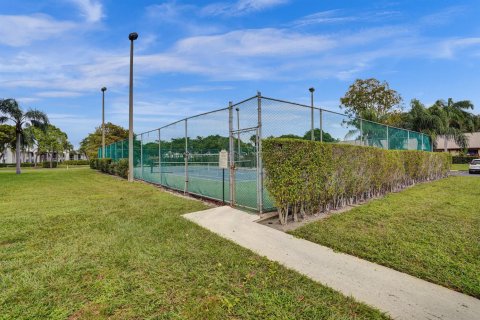 Condominio en venta en West Palm Beach, Florida, 2 dormitorios, 98.85 m2 № 2078565 - foto 23
