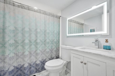 Condominio en venta en West Palm Beach, Florida, 2 dormitorios, 98.85 m2 № 2078565 - foto 18