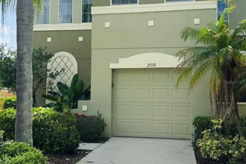 Touwnhouse à louer à Wesley Chapel, Floride: 3 chambres, 157.1 m2 № 2157165 - photo 3