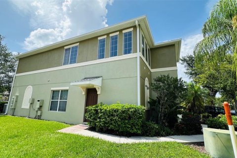 Touwnhouse à louer à Wesley Chapel, Floride: 3 chambres, 157.1 m2 № 2157165 - photo 4