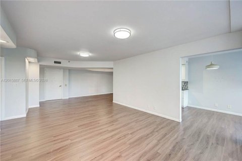 Copropriété à louer à Aventura, Floride: 2 chambres, 155.8 m2 № 2153826 - photo 26