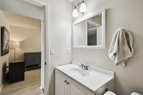 Copropriété à vendre à Tampa, Floride: 1 chambre, 74.32 m2 № 1917761 - photo 12