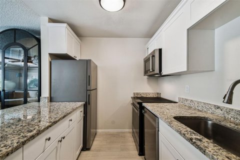 Copropriété à vendre à Tampa, Floride: 1 chambre, 74.32 m2 № 1917761 - photo 9