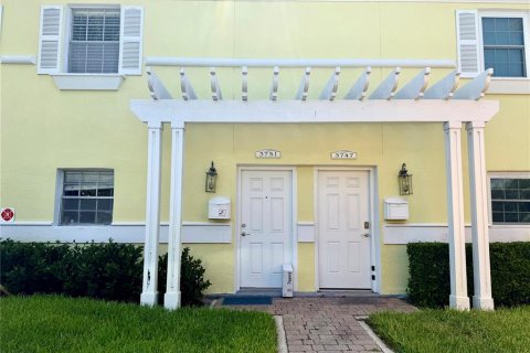 Touwnhouse à Saint Petersburg, Floride 2 chambres, 97.83 m2 № 2147430